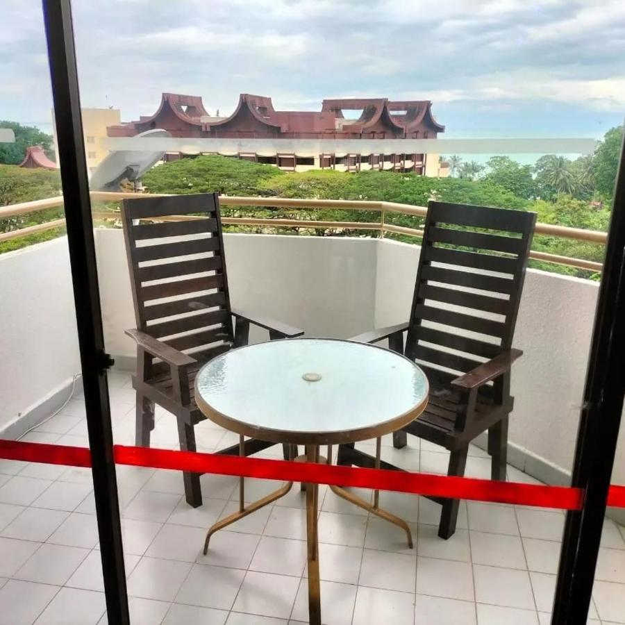 Batu Feringgi Sri Sayang Apartment Екстериор снимка